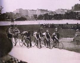 Na Dynasach - Wyścig kolarski w latach 30
