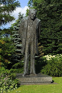 Pomnik Bolesława Prusa w Warszawie. Fot. Cezary P. Źródło Wikipedia