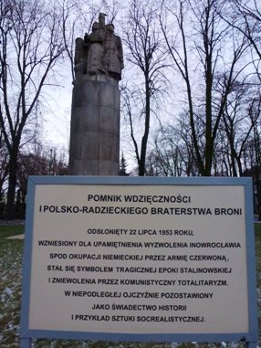 Pomnik Wdzięczności i Polsko-Radzieckiego Braterstwa Broni w Inowrocławiu.