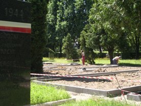 Cmentarz Powstańców Warszawy - prace renowacyjne