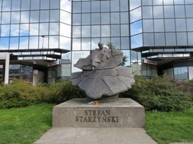 Pomnik Stefana Starzyńskiego- Plac Bankowy – fot. M. Kabat